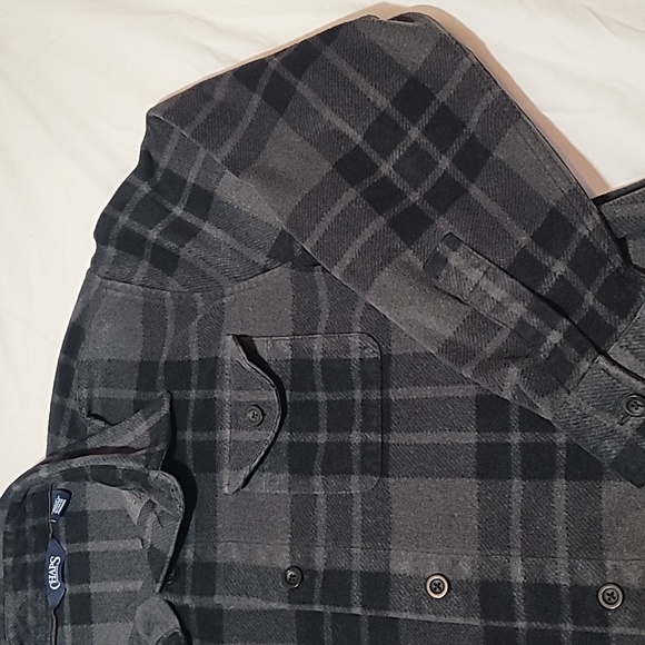 CHAPS Gray Black Plaid Long Sleeve Fleece Flannel Shirt W/Jacket Pockets Medium - Picture 4 of 16